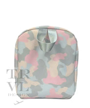 Load image into Gallery viewer, Bring It - Camo Pink Insulated Lunch Box
