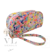 Load image into Gallery viewer, Wristlet Catch All Meadow Floral New! 9/15 Ship
