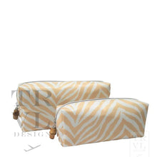 Load image into Gallery viewer, Duo - Hide Stripe Sand *Trvl Deal
