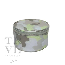 Load image into Gallery viewer, Round Up Jewel Case - Camo Blue Multi
