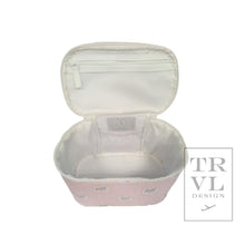 Load image into Gallery viewer, Kit Case - Floral Medalllion Pink

