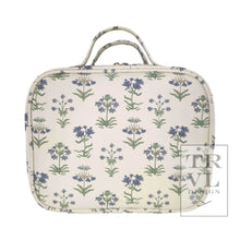 Load image into Gallery viewer, Luxe Trvl2 Case - Saffiano Provence New Style!! 6/30 Ship Provence
